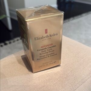 Elizabeth Arden Advanced Ceramide Capsules - new!
